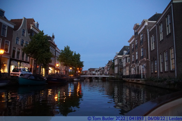 Photo ID: 041893, On the Nieuwe Rijn, Leiden, Netherlands