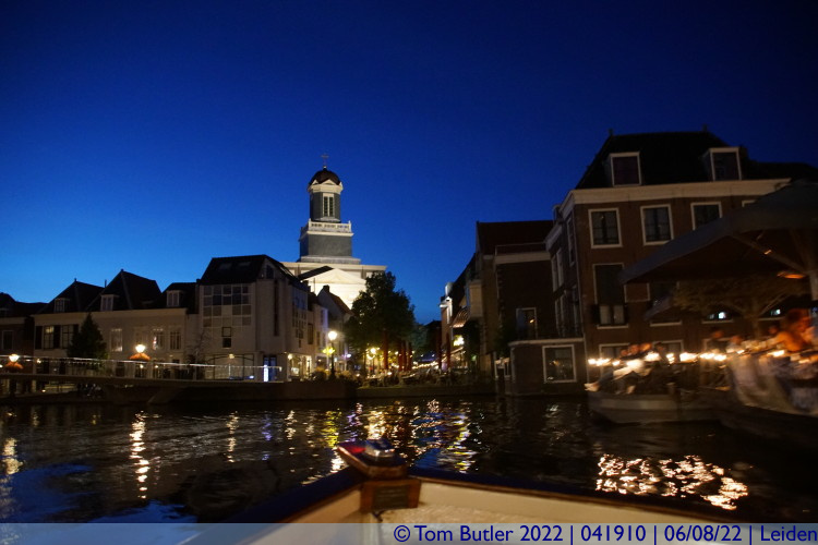 Photo ID: 041910, On the Rhine at night, Leiden, Netherlands