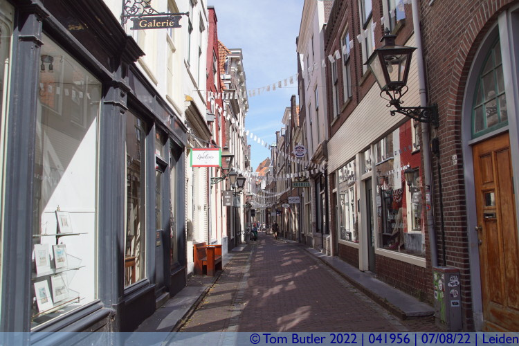 Photo ID: 041956, Around Pieterskerk, Leiden, Netherlands