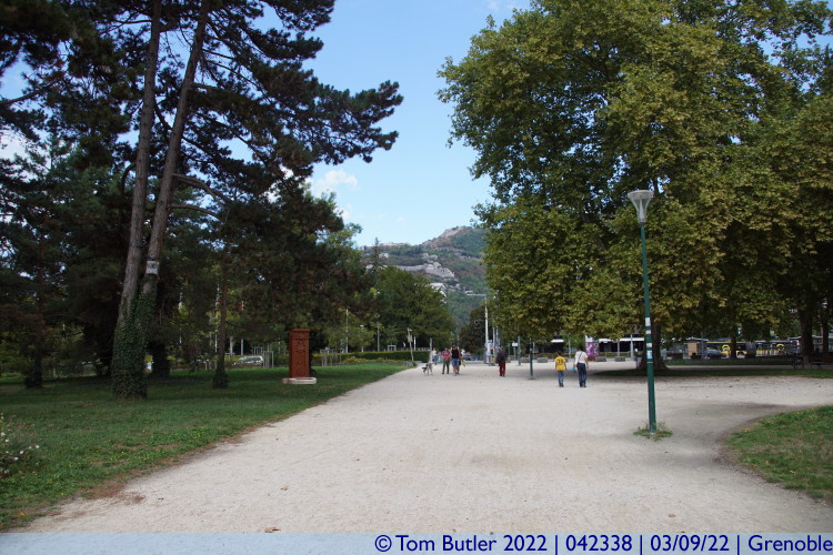Photo ID: 042338, Inside the Parc Paul Mistral, Grenoble, France