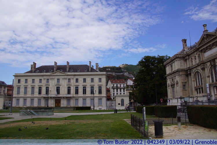 Photo ID: 042349, Hotel Des Troupes De Montagne, Grenoble, France
