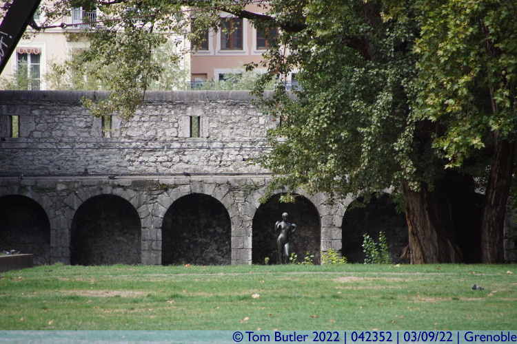 Photo ID: 042352, Old city walls, Grenoble, France