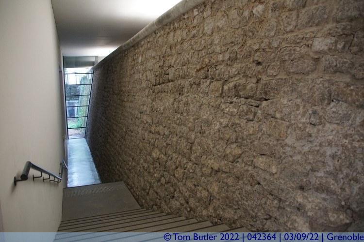 Photo ID: 042364, Fortification walls inside the gallery, Grenoble, France