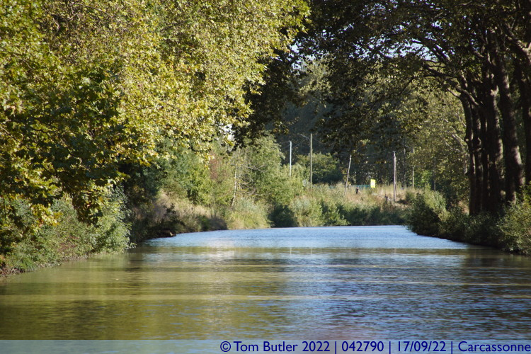 Photo ID: 042790, Heading back along the Canal du Midi, Carcassonne, France