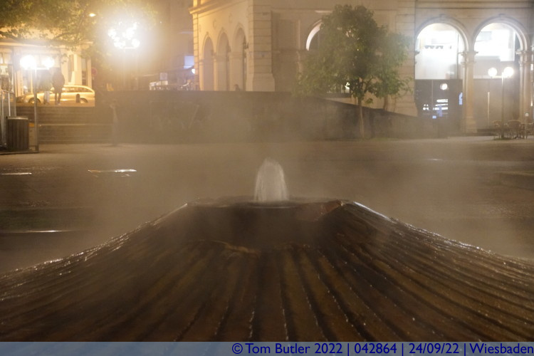 Photo ID: 042864, Steam rising from the hot spring, Wiesbaden, Germany