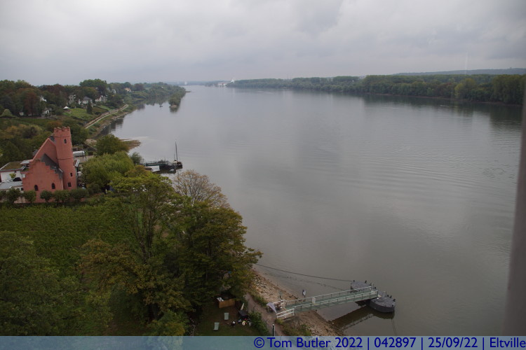 Photo ID: 042897, Looking up the Rhine, Eltville, Germany