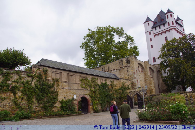 Photo ID: 042914, Castle and Rose Garden, Eltville, Germany