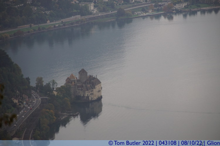 Photo ID: 043108, Castle and lake, Glion, Switzerland