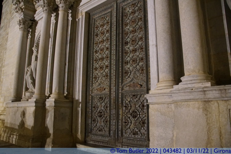 Photo ID: 043482, Doors of the Cathedral, Girona, Spain