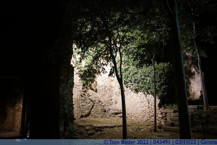 Photo ID: 043491, Inside the Jardins dels Alemanys, Girona, Spain