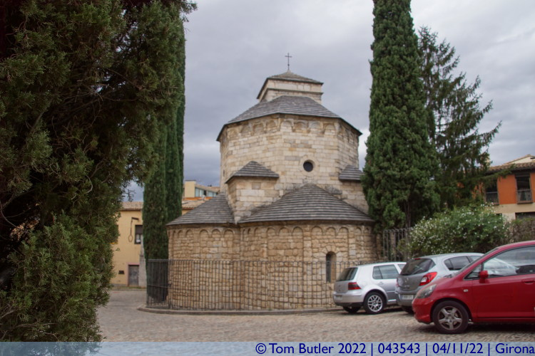 Photo ID: 043543, Rear of the Capella de Sant Nicolau, Girona, Spain
