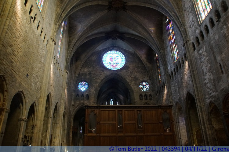 Photo ID: 043594, Inside the cathedral, Girona, Spain