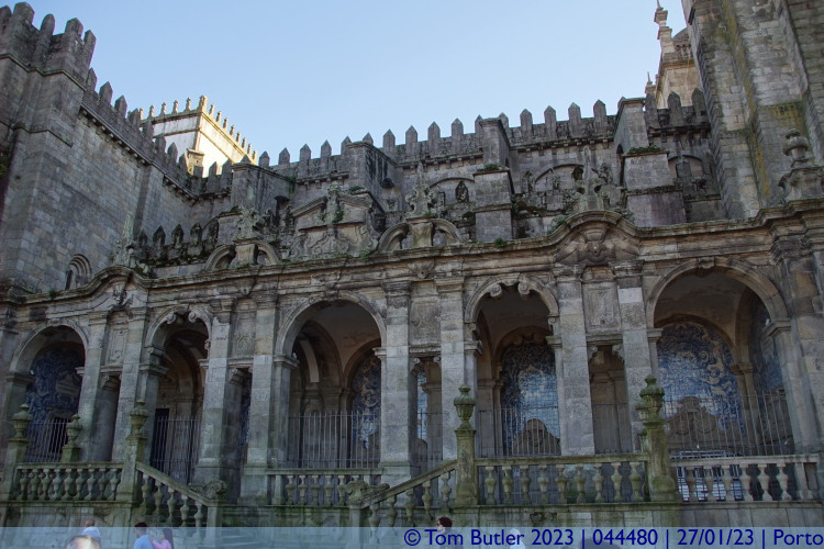 Photo ID: 044480, Side of the Cathedral, Porto, Portugal