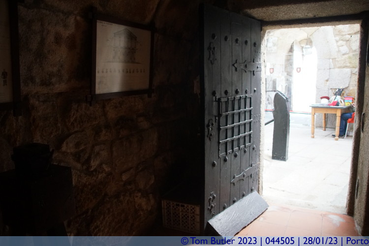 Photo ID: 044505, Inside the Castelo do Queijo, Porto, Portugal