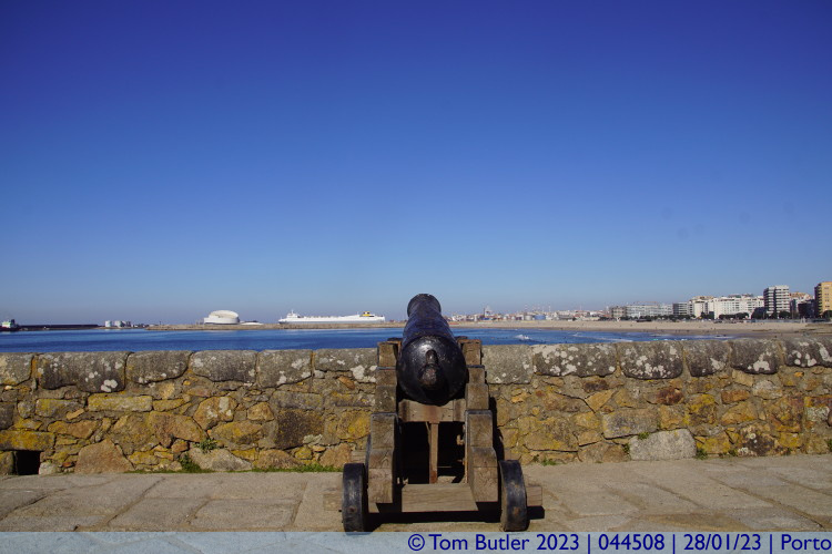 Photo ID: 044508, View from the battlements into Matosinhos, Porto, Portugal