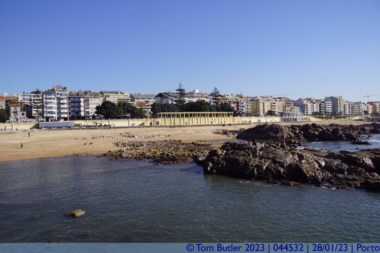 Photo ID: 044532, Prgola da Foz from the Molhe de Carreiros, Porto, Portugal