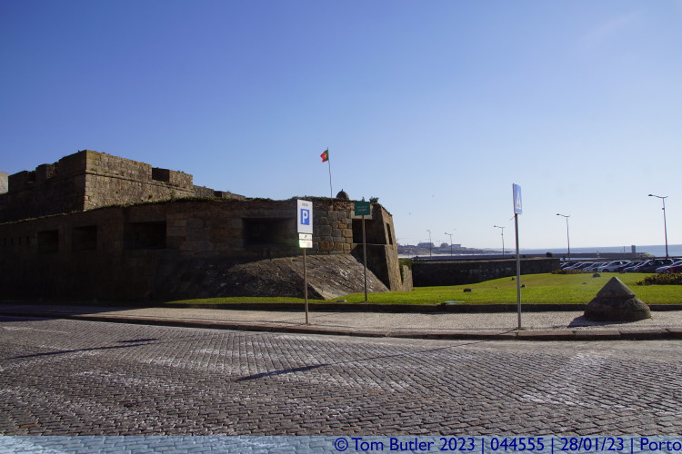 Photo ID: 044555, End of the fort, Porto, Portugal