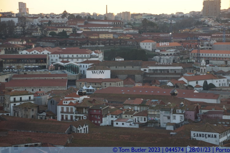 Photo ID: 044574, Cable Car and Gaia, Porto, Portugal