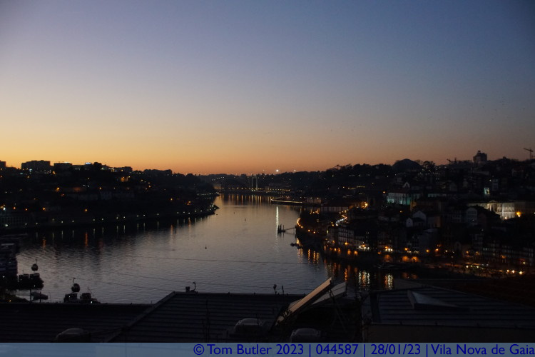 Photo ID: 044587, River Douro at dusk, Vila Nova de Gaia, Portugal