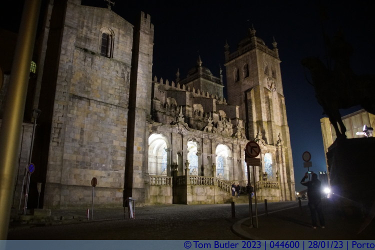 Photo ID: 044600, Side of the Cathedral, Porto, Portugal