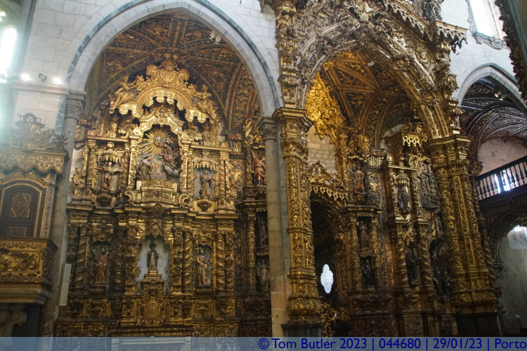 Photo ID: 044680, How much gold can one church have, Porto, Portugal