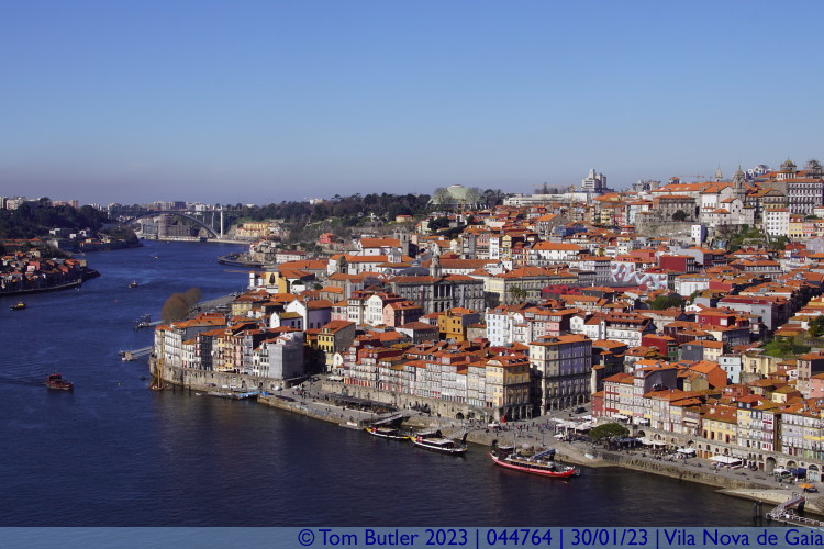 Photo ID: 044764, Porto river front, Vila Nova de Gaia, Portugal