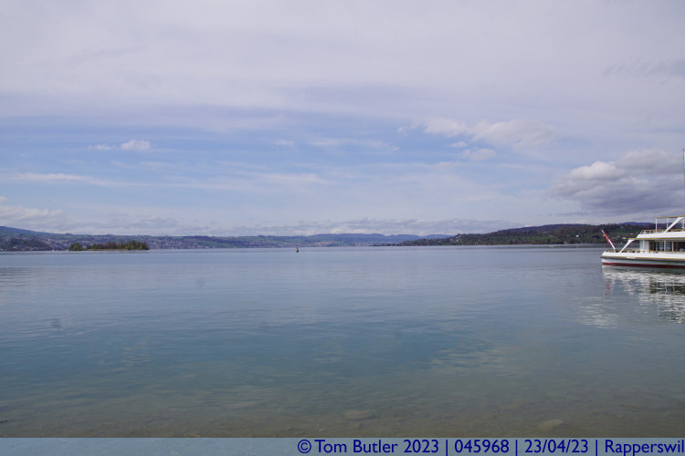 Photo ID: 045968, Looking up the lake, Rapperswil, Switzerland