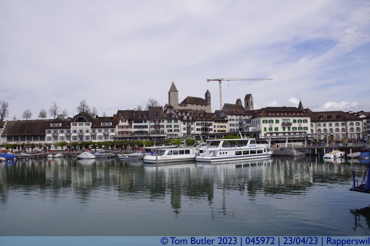 Photo ID: 045972, View across the harbour, Rapperswil, Switzerland