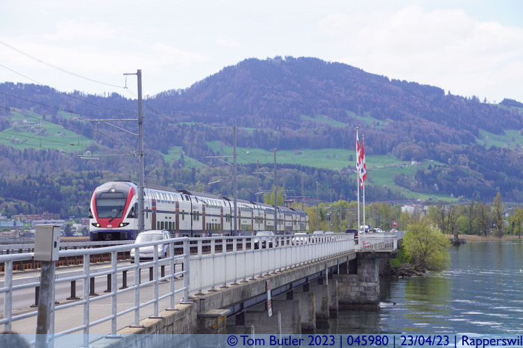 Photo ID: 045980, Train on the Seedamm, Rapperswil, Switzerland