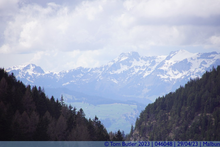 Photo ID: 046048, Peaks in the distance, Malbun, Liechtenstein