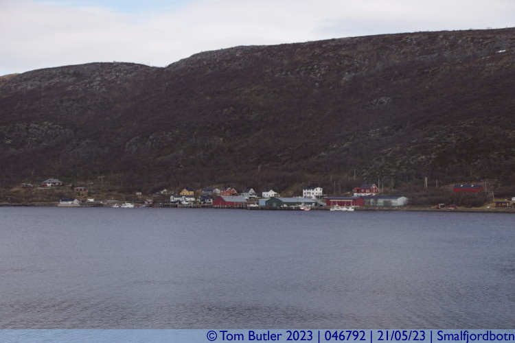Photo ID: 046792, View across the Smalfjorden, Smalfjordbotn, Norway