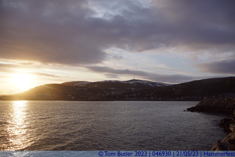Photo ID: 046930, Late night sun over the harbour, Hammerfest, Norway