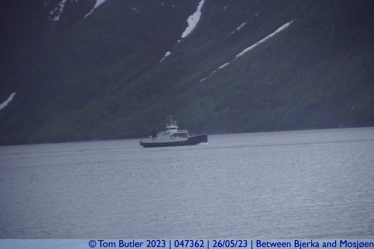 Photo ID: 047362, Fjord ferry, Between Bjerka and Mosjen, Norway