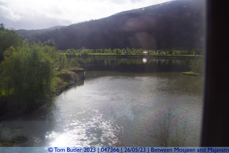 Photo ID: 047366, Crossing a river, Between Mosjen and Majavatn, Norway