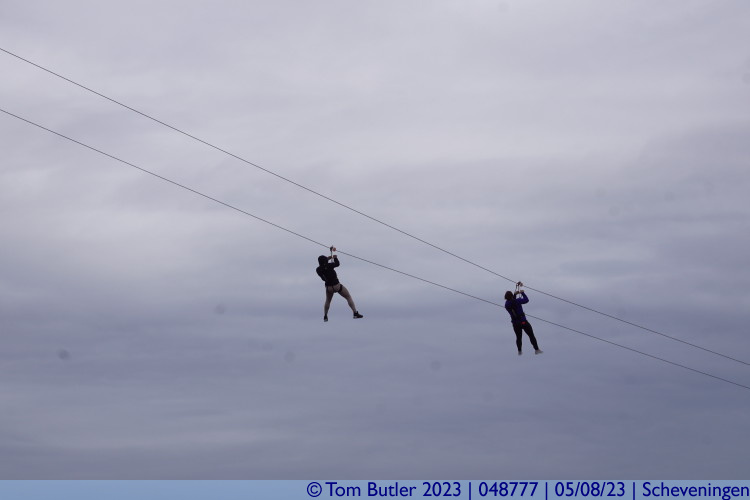 Photo ID: 048777, Powering down the zipline, Scheveningen, Netherlands