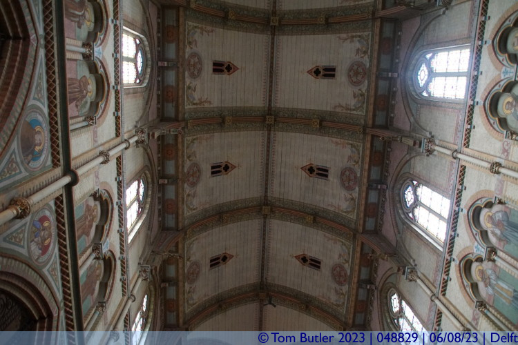 Photo ID: 048829, Ceiling of the Maria van Jessekerk, Delft, Netherlands