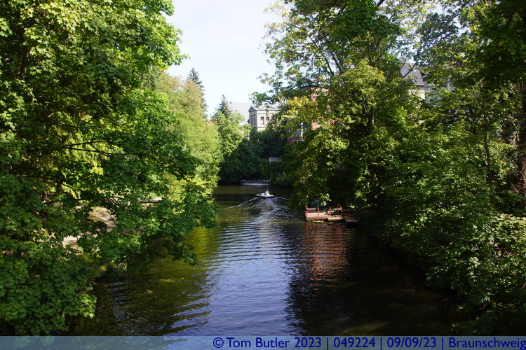 Photo ID: 049224, Looking up the Oker, Braunschweig, Germany