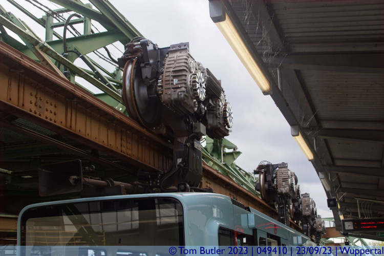 Photo ID: 049410, Dangle railway, Wuppertal, Germany