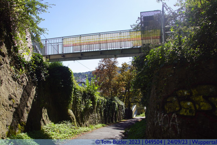 Photo ID: 049504, Access bridge to the Belvedere, Wuppertal, Germany