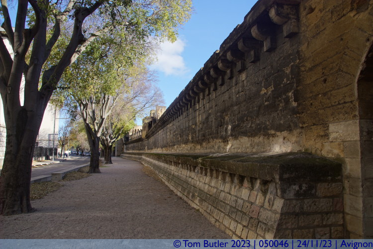 Photo ID: 050046, Along the walls from Poterne Monclar, Avignon, France