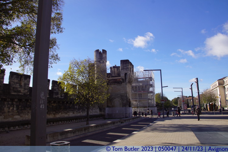 Photo ID: 050047, Approaching Republic Gate, Avignon, France