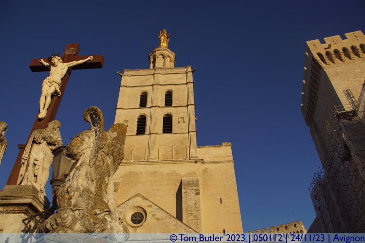Photo ID: 050112, Cathedral tower and cross, Avignon, France
