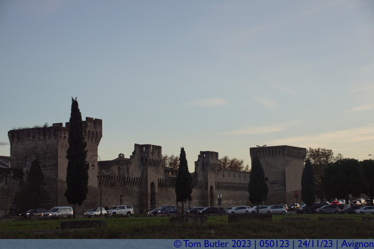Photo ID: 050123, Looking along the walls, Avignon, France