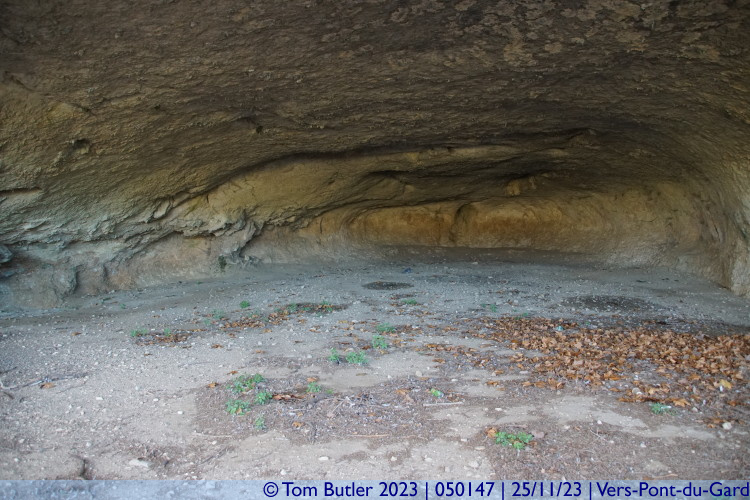 Photo ID: 050147, Inside the prehistoric shelter, Vers-Pont-du-Gard, France