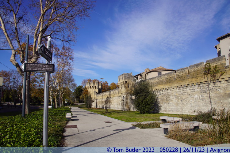 Photo ID: 050228, View from Porte Saint-Roch, Avignon, France