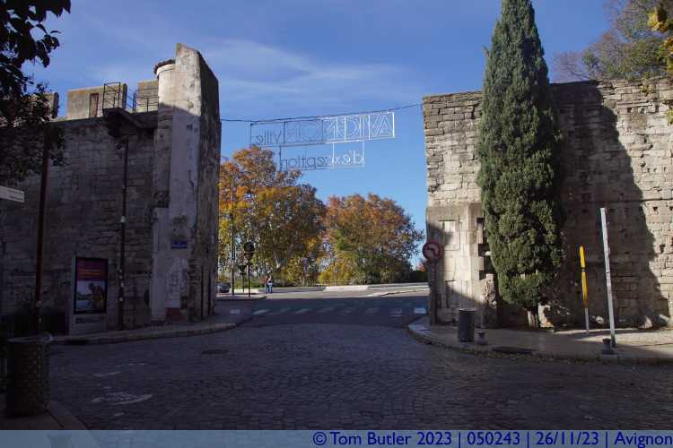 Photo ID: 050243, The Porte de l'Oulle, Avignon, France