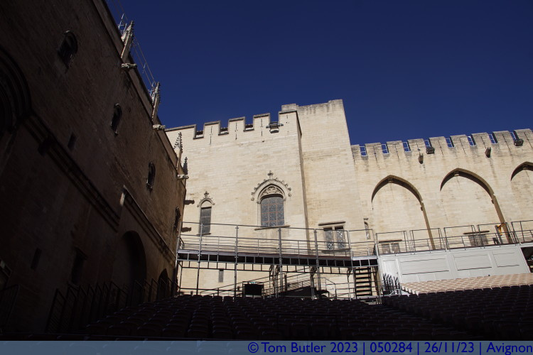 Photo ID: 050284, Building of the palace, Avignon, France