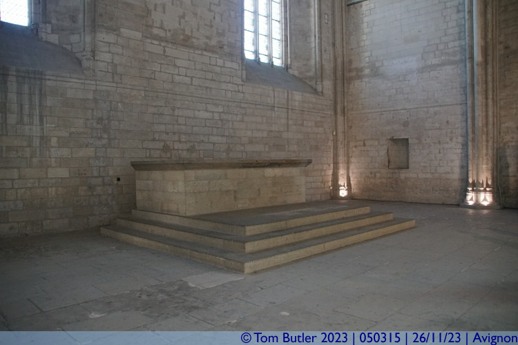 Photo ID: 050315, Altar, Avignon, France