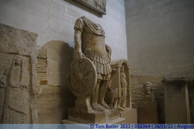 Photo ID: 050364, Headless Roman, Avignon, France