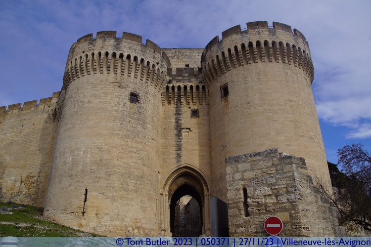 Photo ID: 050371, Entrance to the fort, Villeneuve-ls-Avignon, France